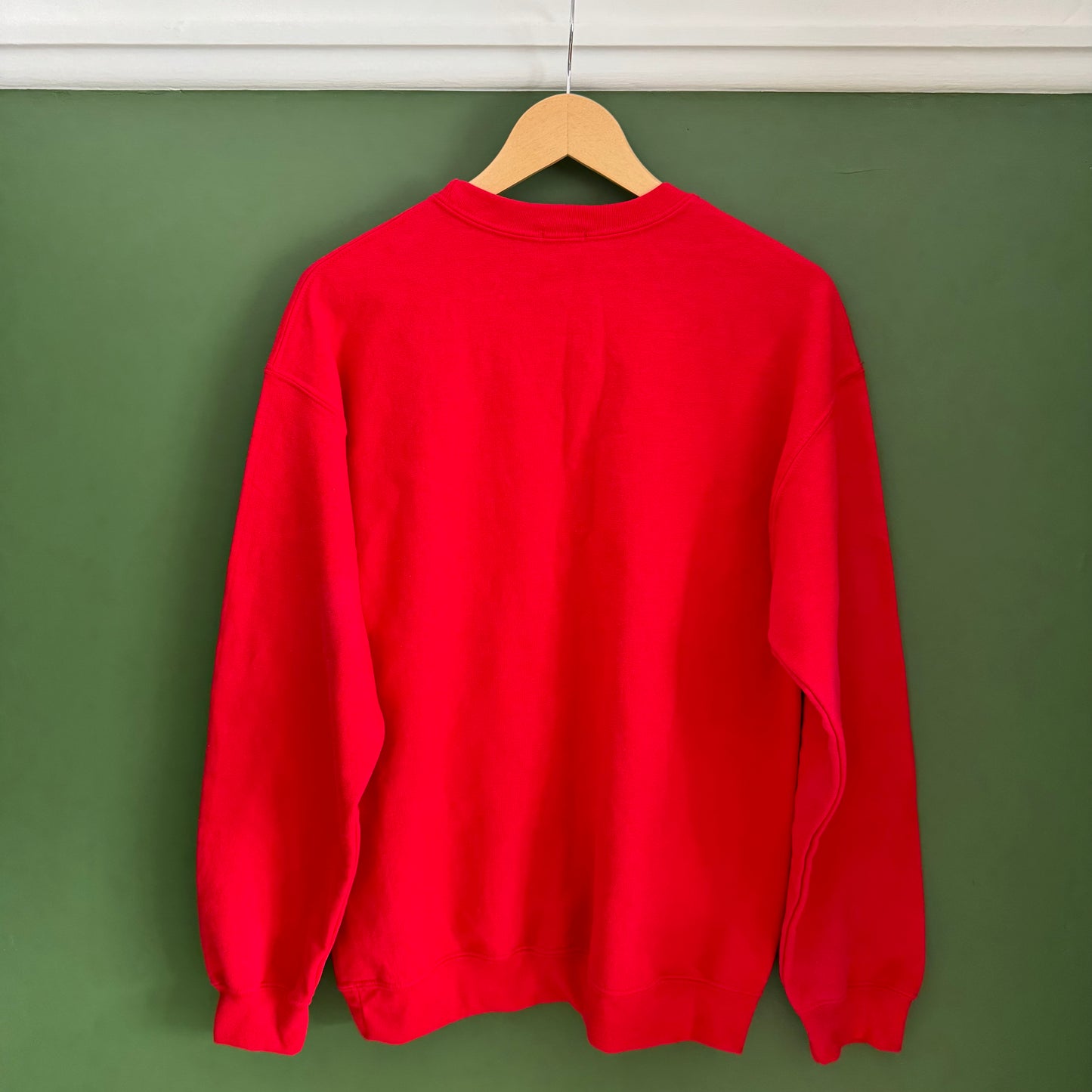Preloved - Vintage style Red Cat sweatshirt - UK Size M/L