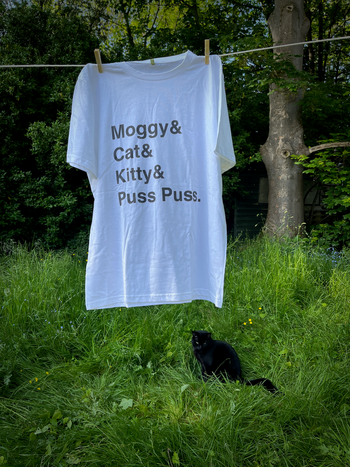 Limited Edition Moggy Organic T-Shirt - white